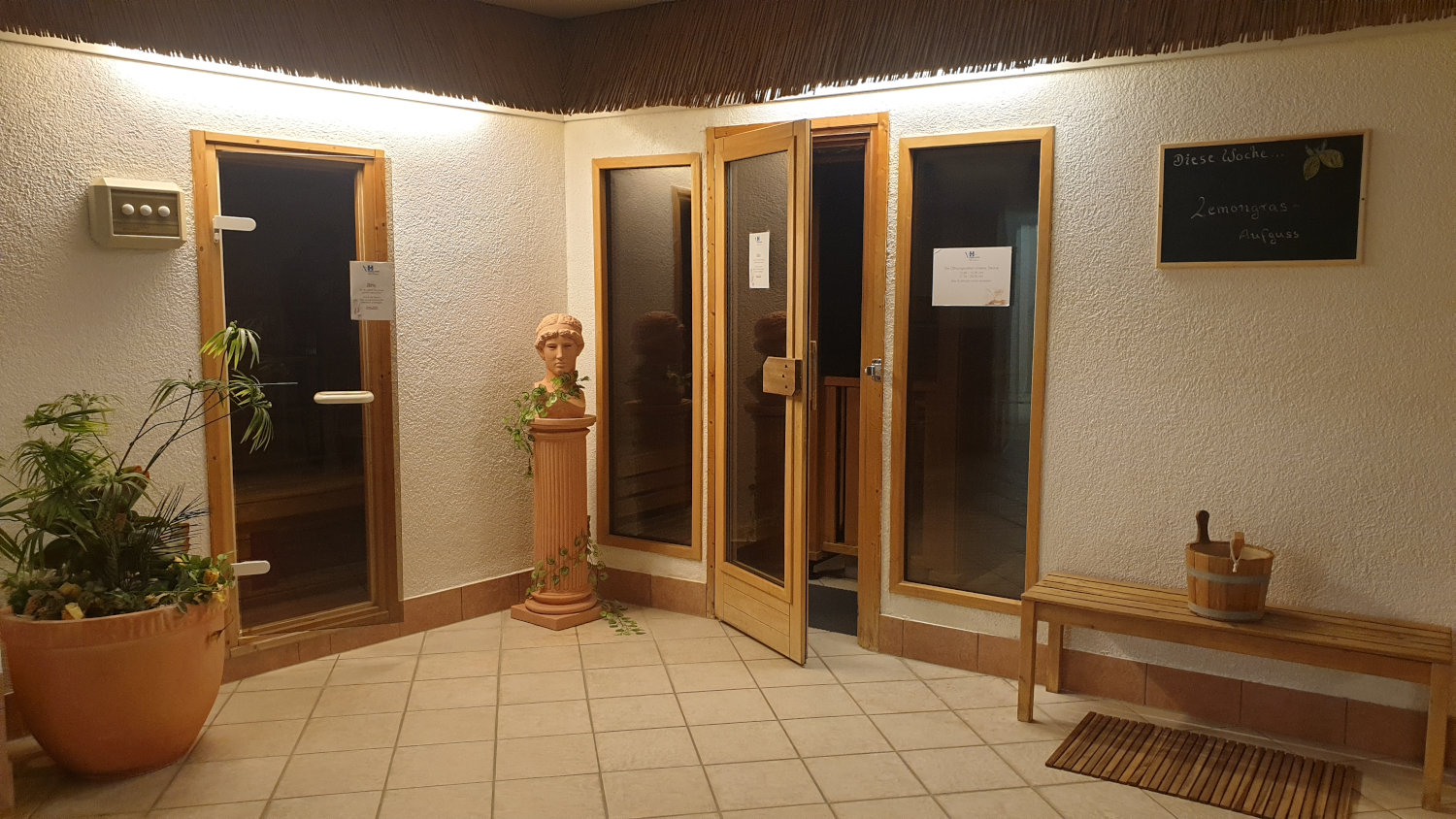 Rezensionen Für Relax Massage & Wellness Mainz Fitnessstudio mit Sauna in Mainz Altstadt